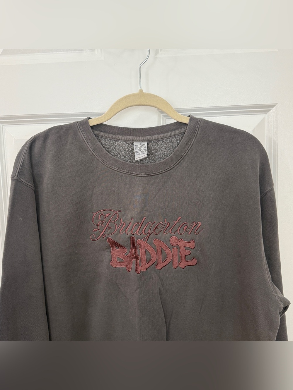 Bridgerton Baddie Embroidered Charcoal Crewneck Sweatshirt L NWOT
